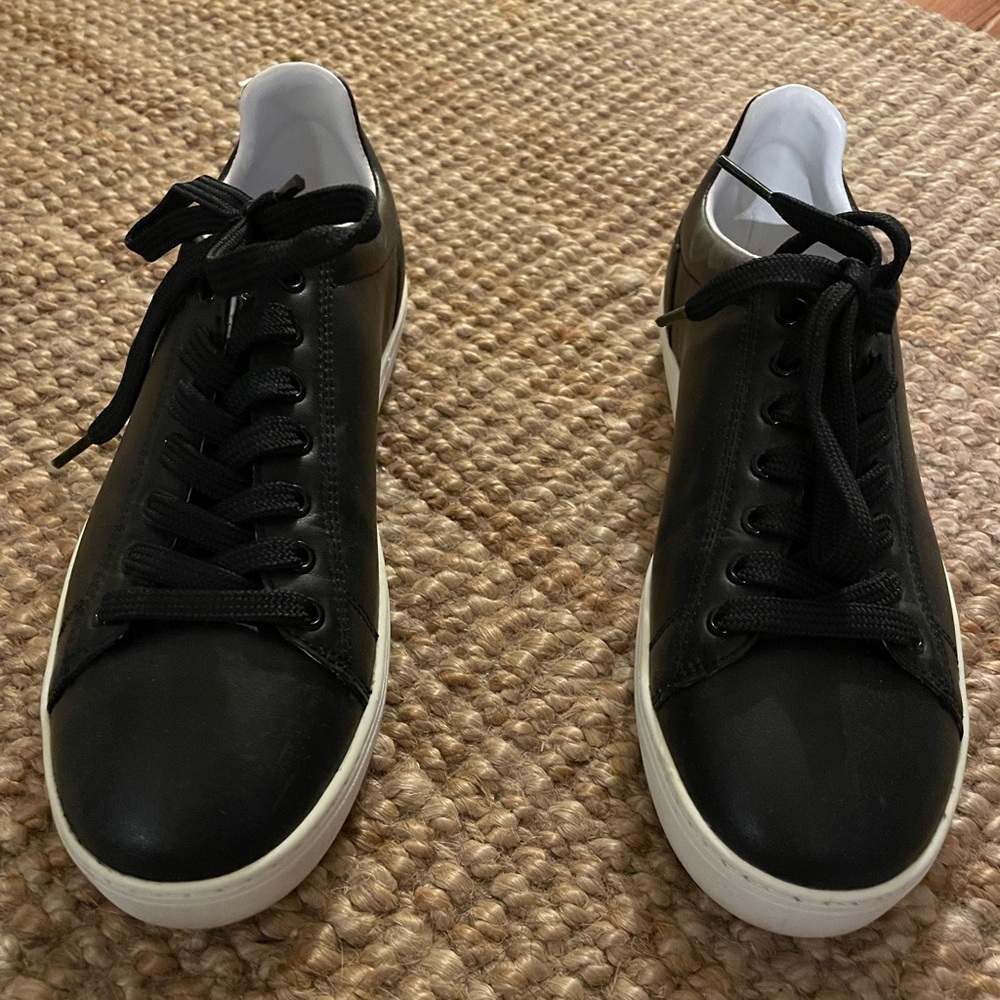 Stuart Weitzman Black Leather Sneakers SZ 8